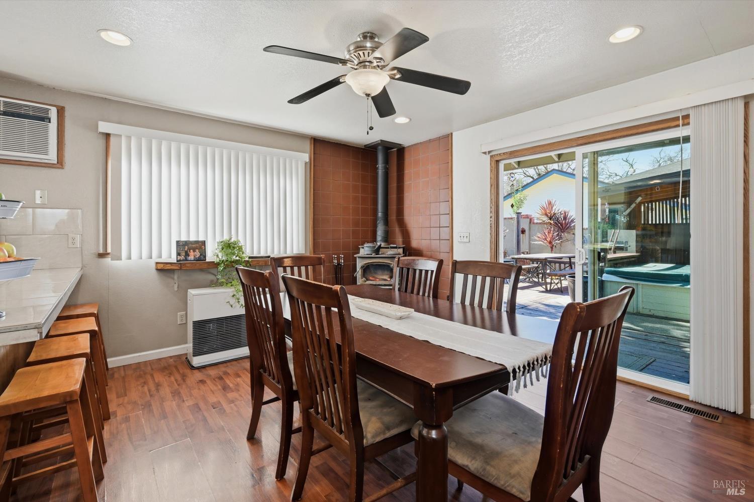 799 19th Street Lakeport CA 95453