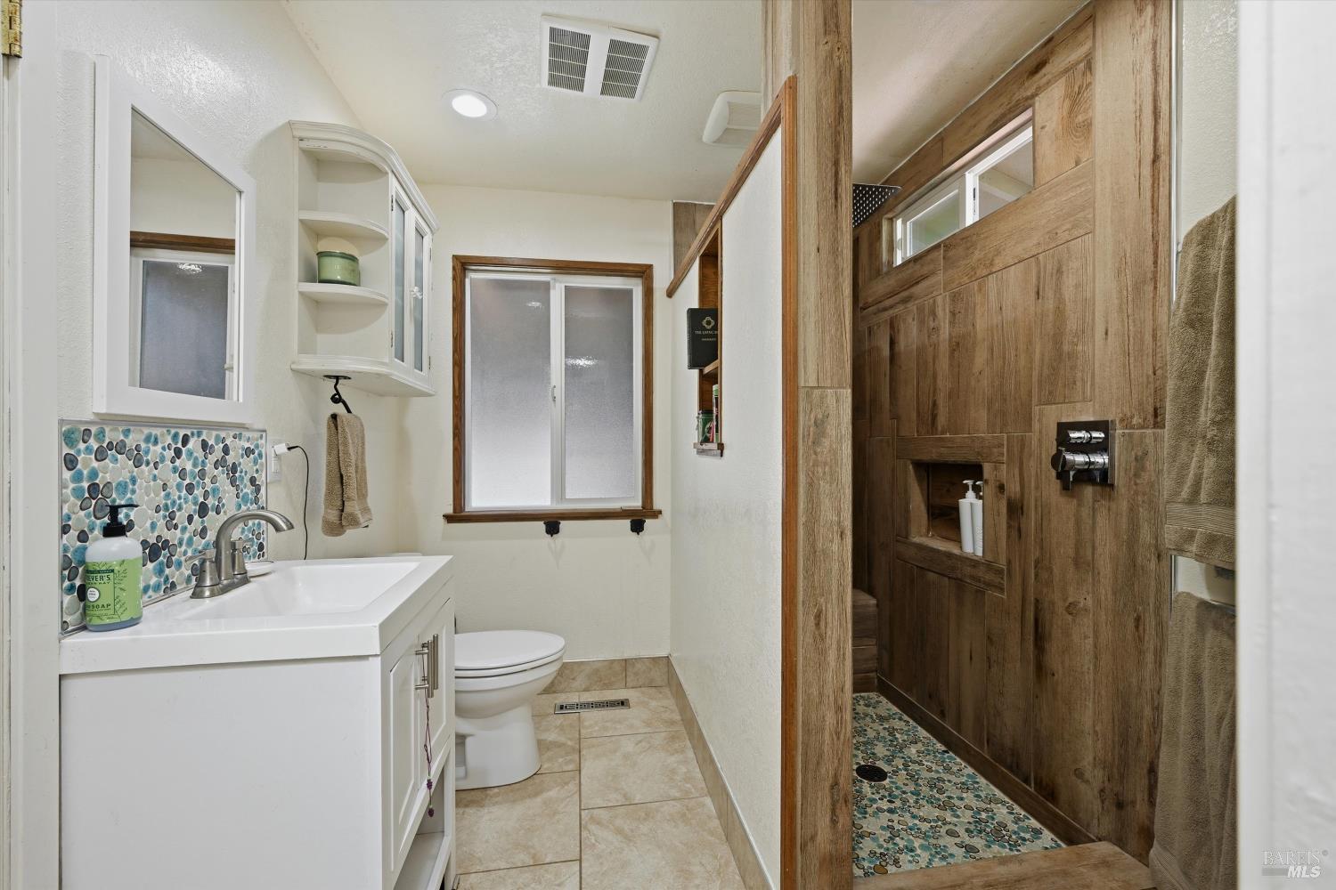 799 19th Street Lakeport CA 95453