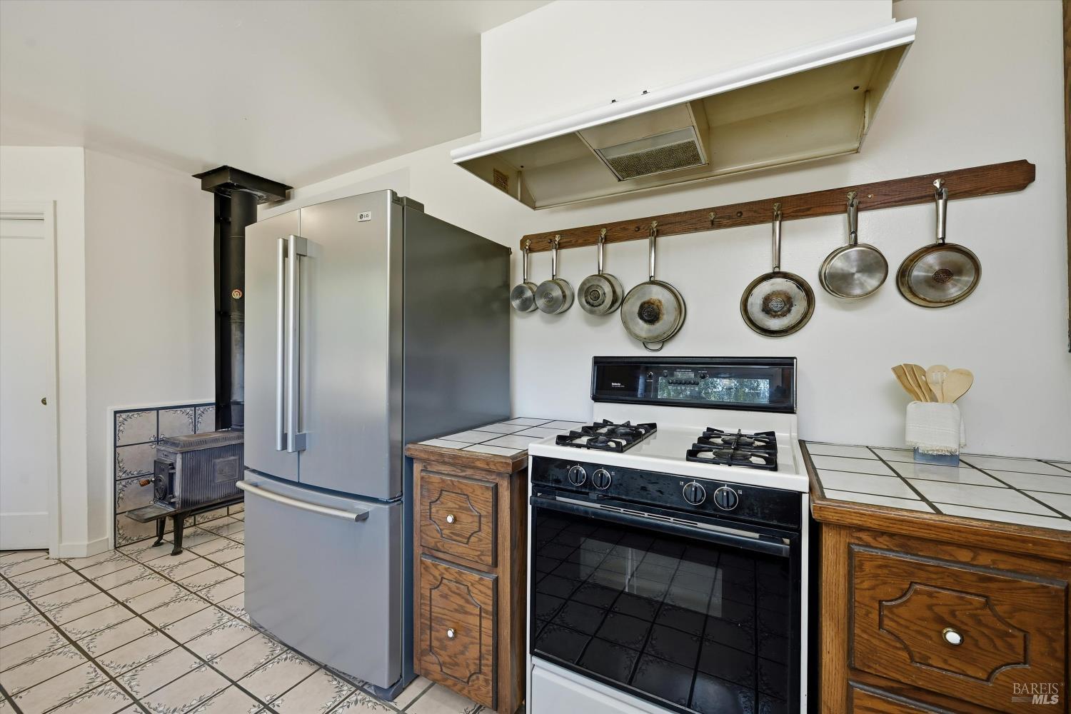 7825 Scotts Valley Road Lakeport CA 95453