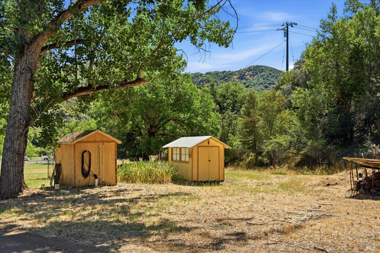 7825 Scotts Valley Road Lakeport CA 95453