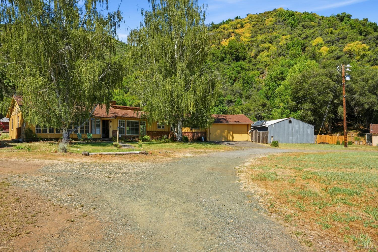 7825 Scotts Valley Road Lakeport CA 95453