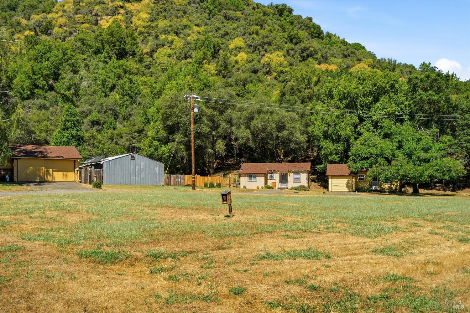 7825 Scotts Valley Road Lakeport CA 95453
