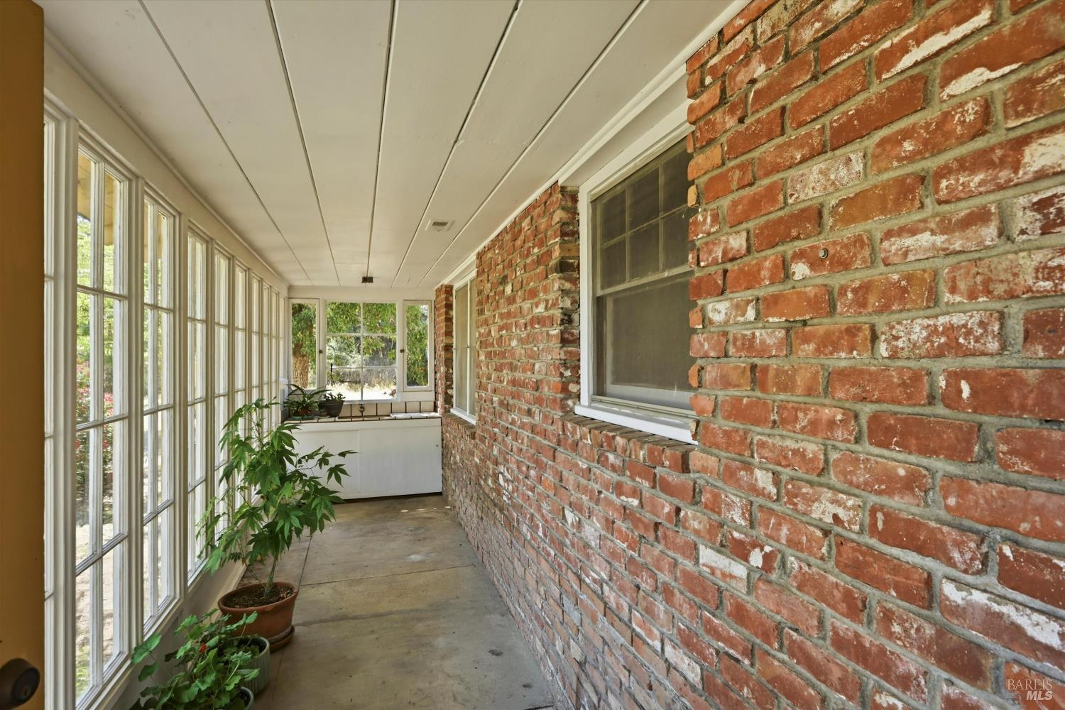 7825 Scotts Valley Road Lakeport CA 95453