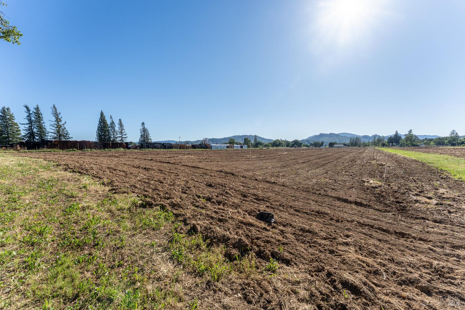 948 Road N Redwood Valley CA 95470