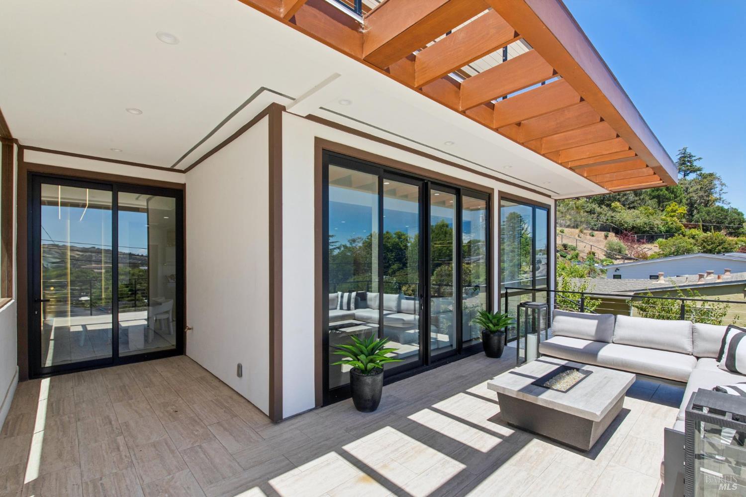 106 Walnut Avenue Corte Madera CA 94925