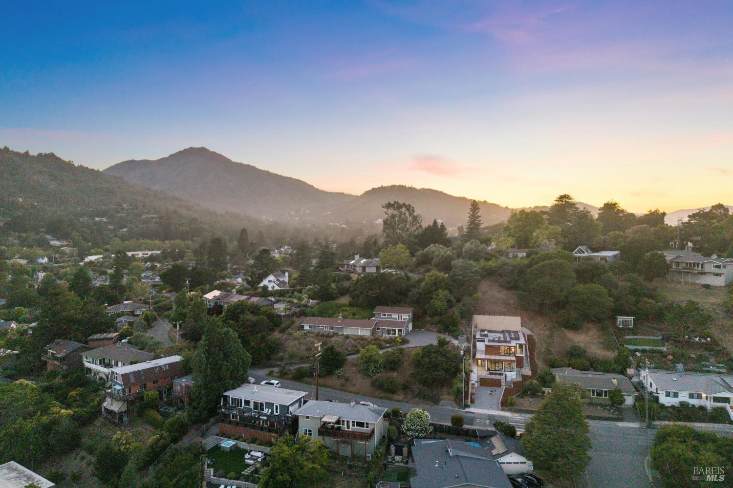 106 Walnut Avenue Corte Madera CA 94925