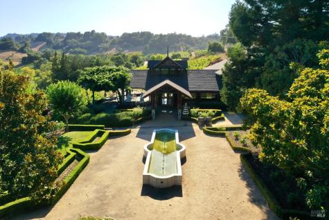 3291 Westside Road Healdsburg CA 95448