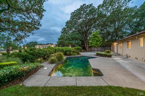 771 Joni Court Windsor CA 95492