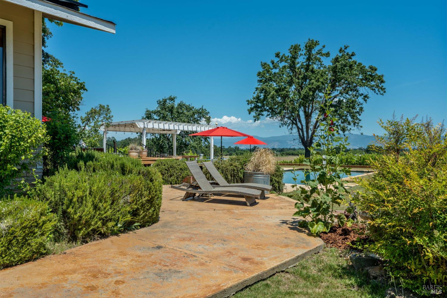 5615 Highland Springs Road Lakeport CA 95453