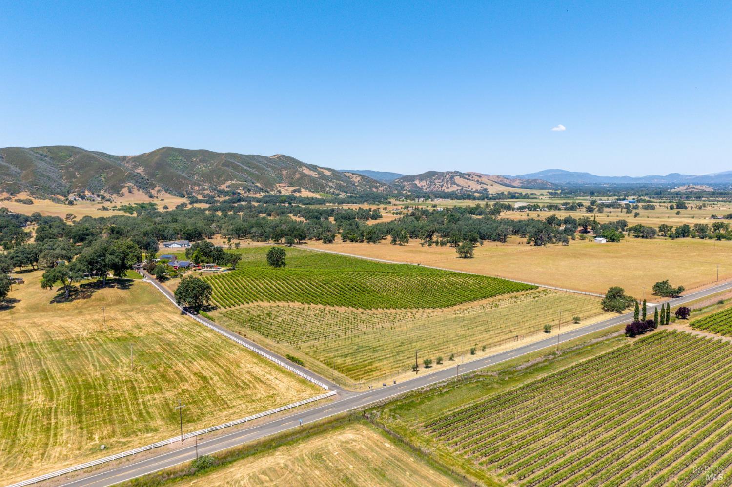 5615 Highland Springs Road Lakeport CA 95453