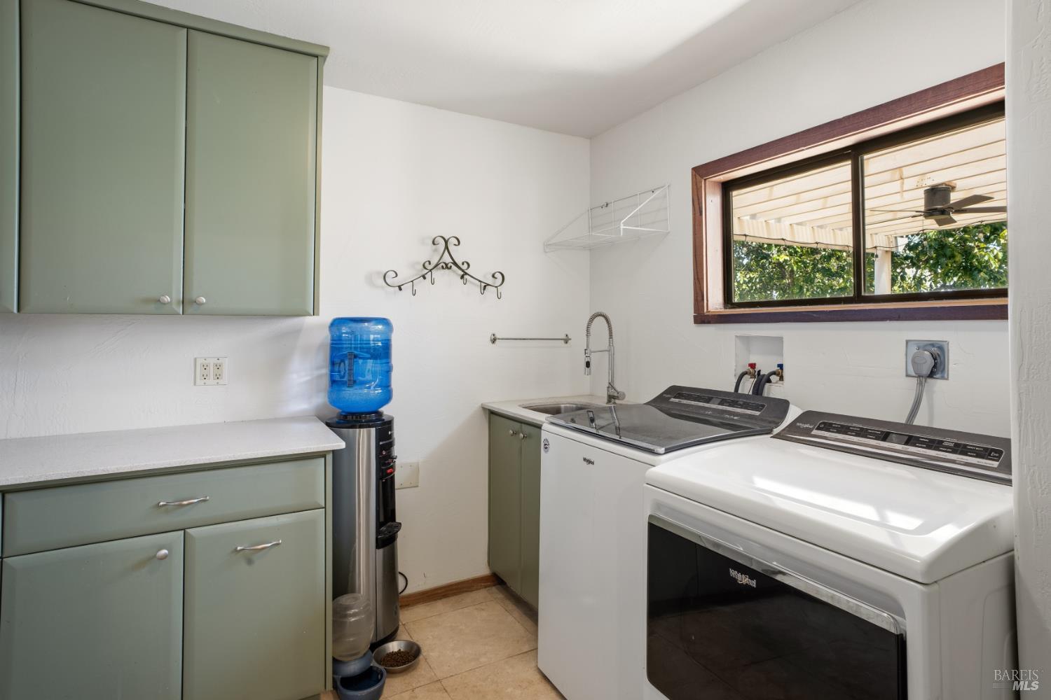 5615 Highland Springs Road Lakeport CA 95453