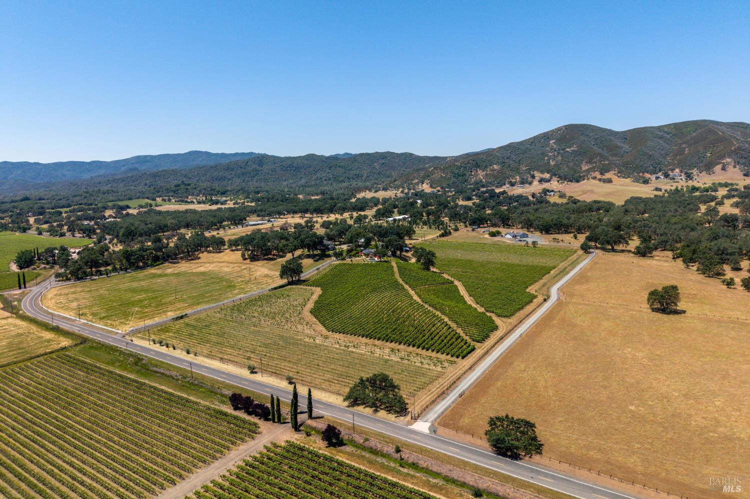 5615 Highland Springs Road Lakeport CA 95453