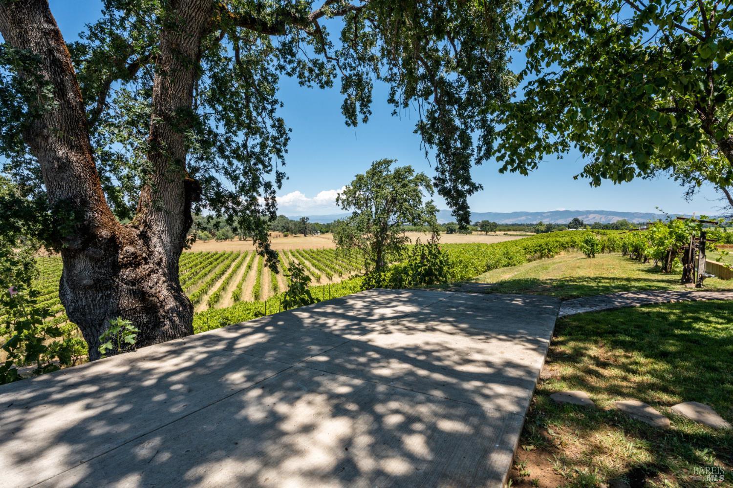 5615 Highland Springs Road Lakeport CA 95453