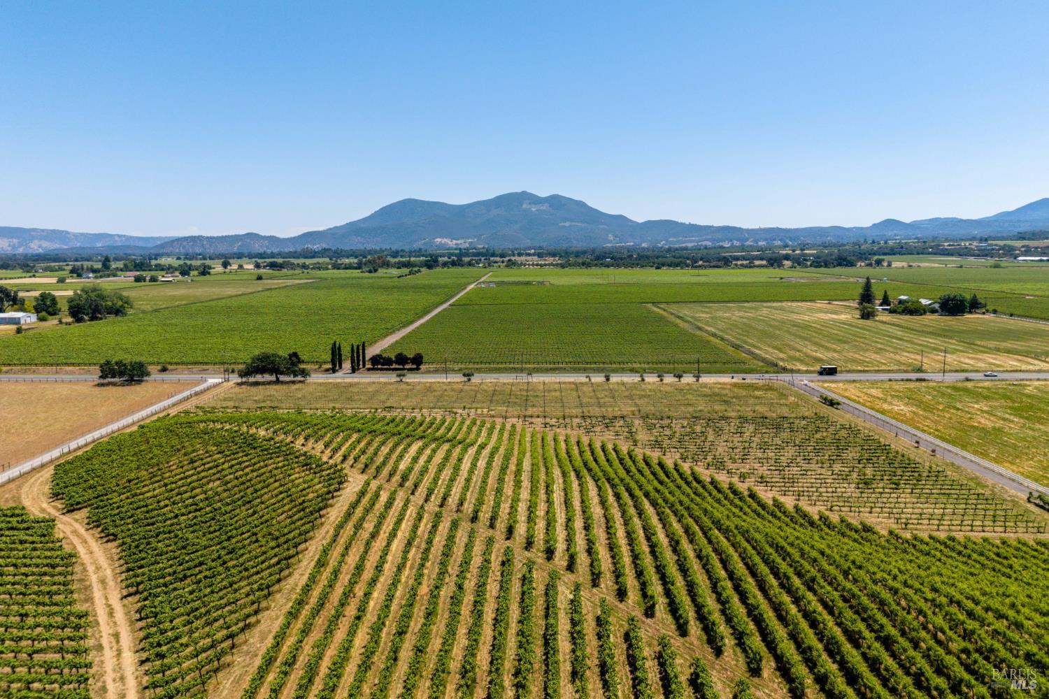 5615 Highland Springs Road Lakeport CA 95453