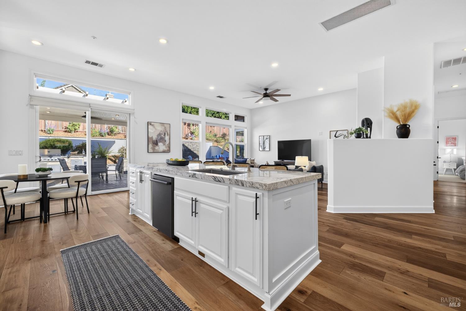 5 Copper Hill Way Novato CA 94947