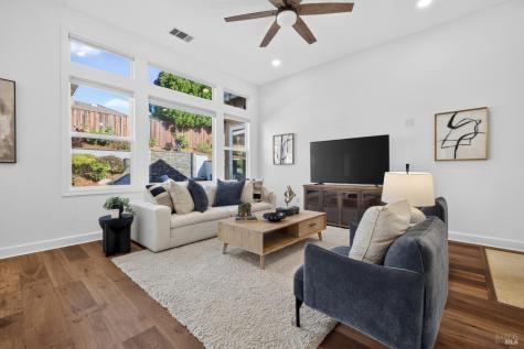 5 Copper Hill Way Novato CA 94947