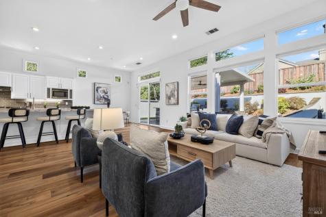 5 Copper Hill Way Novato CA 94947