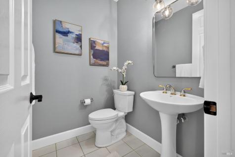 5 Copper Hill Way Novato CA 94947