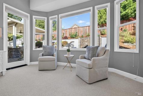 5 Copper Hill Way Novato CA 94947