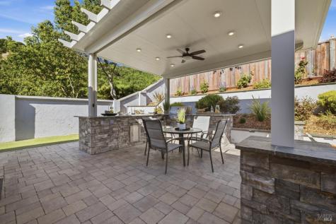 5 Copper Hill Way Novato CA 94947