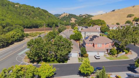 5 Copper Hill Way Novato CA 94947