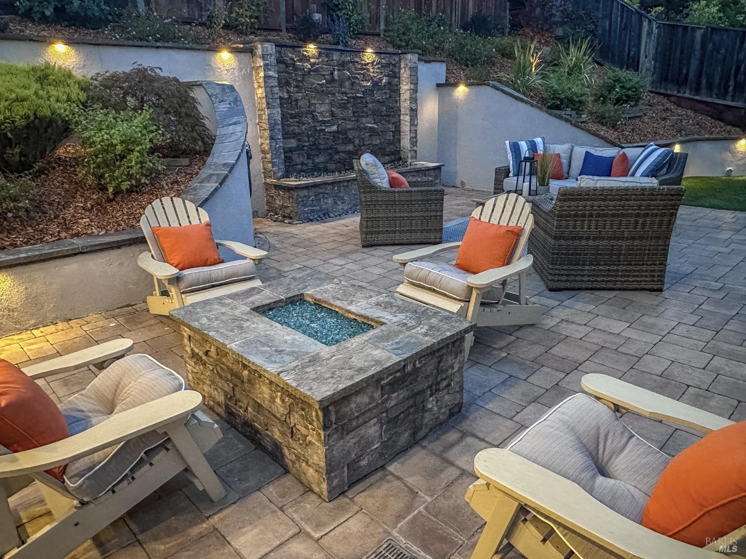 5 Copper Hill Way Novato CA 94947