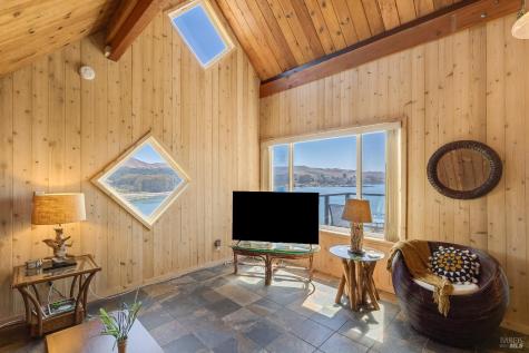 2020 Sandpiper Court Bodega Bay CA 94923