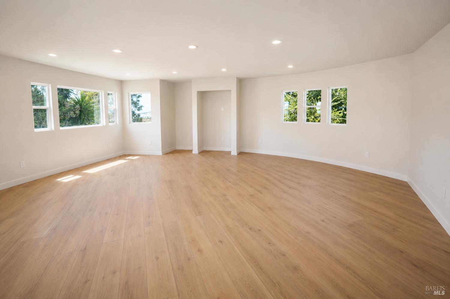 2862 82nd Avenue Oakland CA 94605