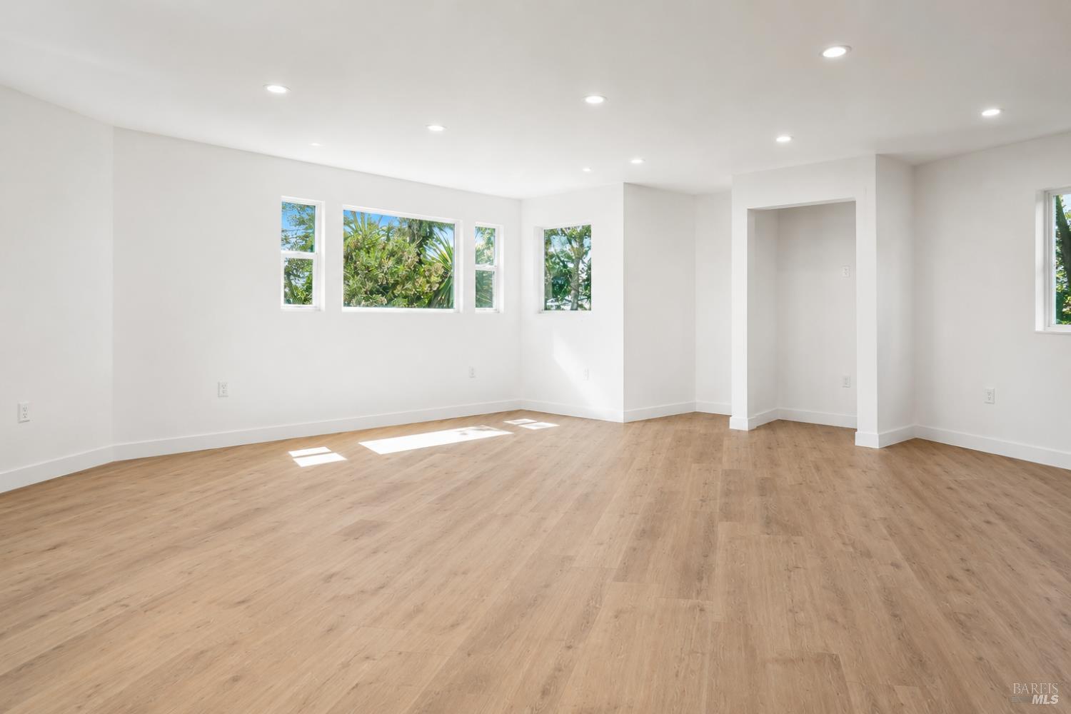 2862 82nd Avenue Oakland CA 94605