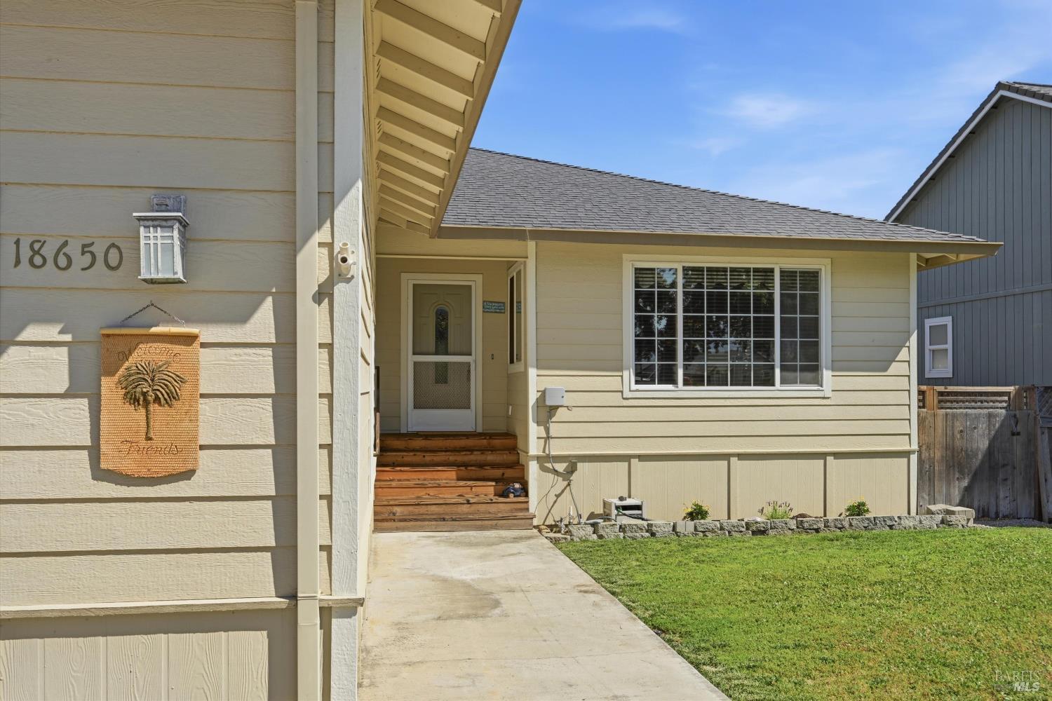 18650 Horseshoe Road Hidden Valley Lake CA 95467