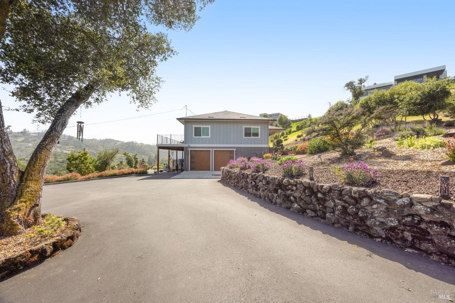 1393 Michele Way Santa Rosa CA 95404
