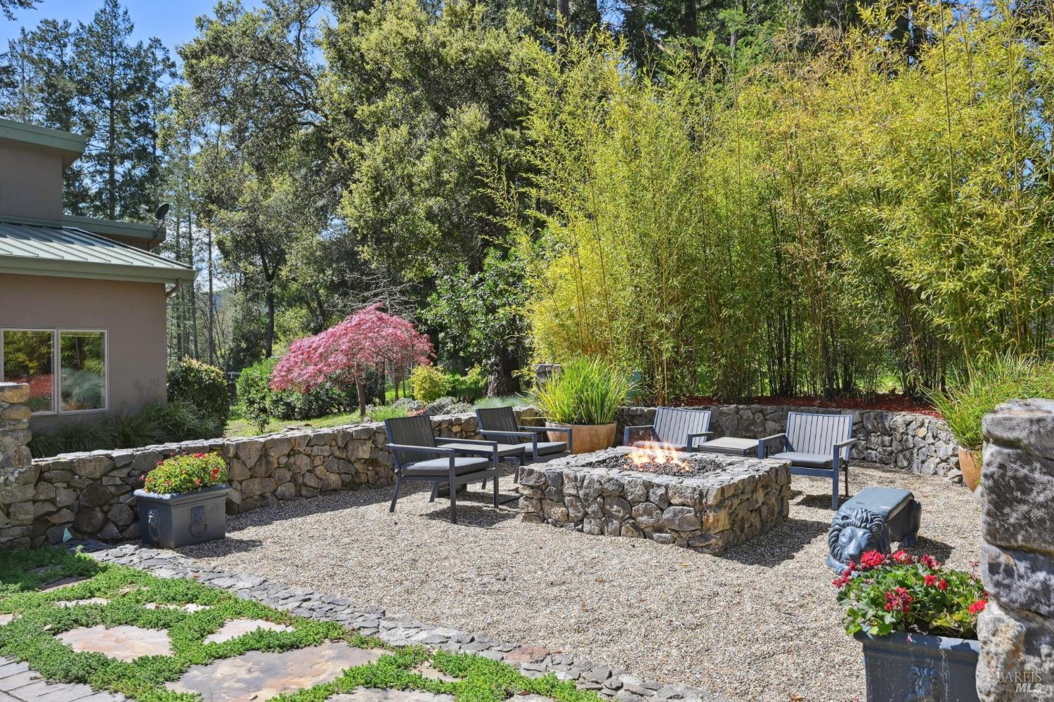 5940 Erland Road Santa Rosa CA 95404