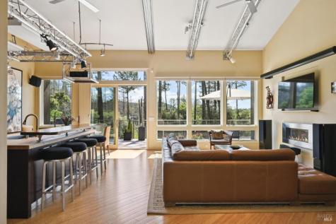 5940 Erland Road Santa Rosa CA 95404