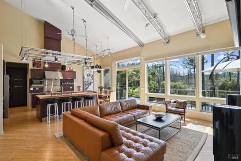 5940 Erland Road Santa Rosa CA 95404