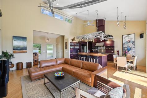 5940 Erland Road Santa Rosa CA 95404