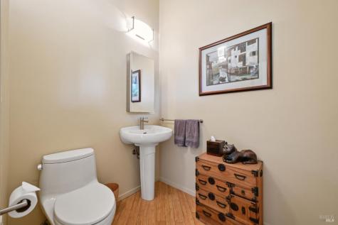5940 Erland Road Santa Rosa CA 95404