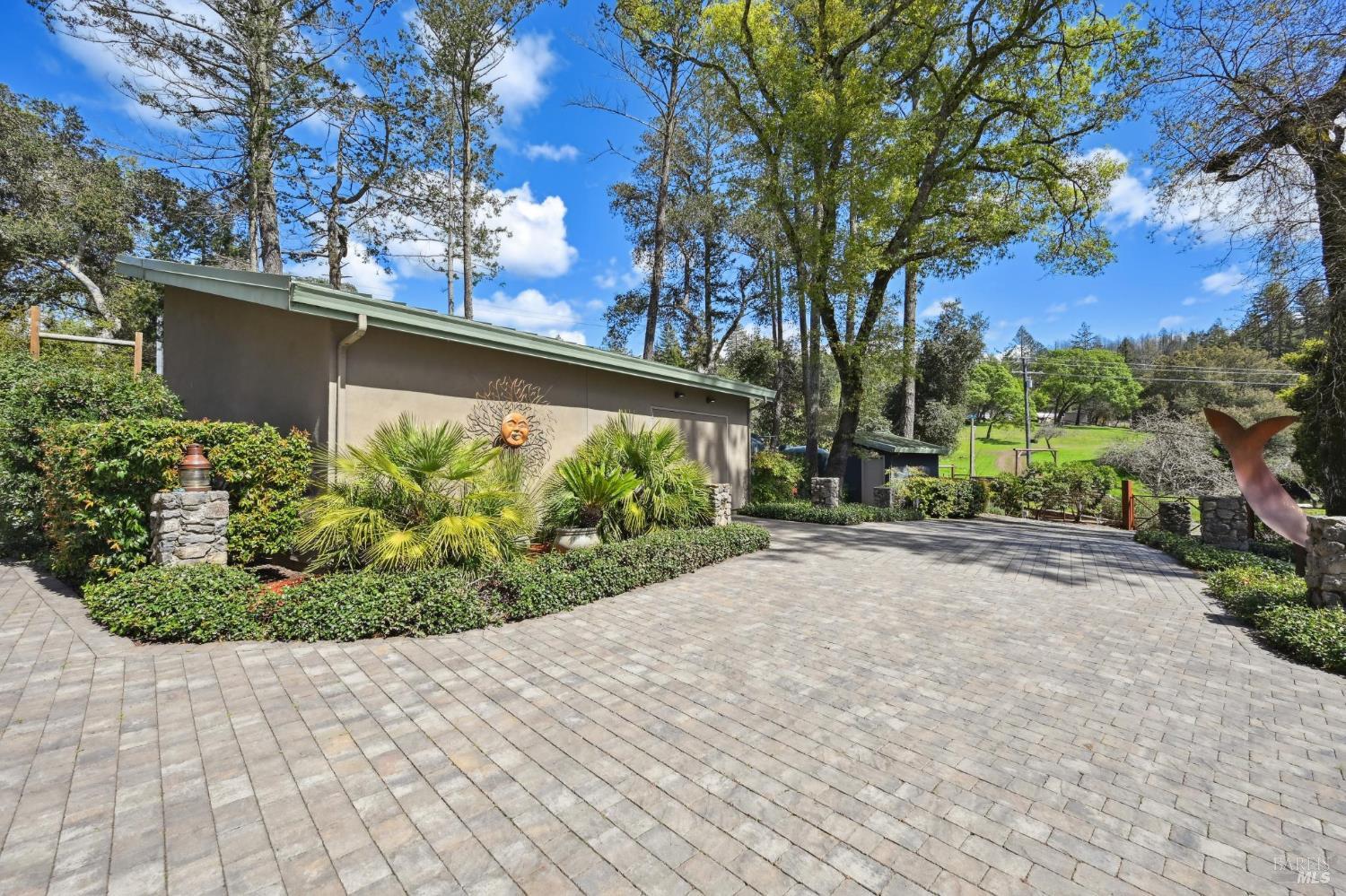 5940 Erland Road Santa Rosa CA 95404
