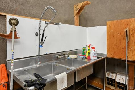 5940 Erland Road Santa Rosa CA 95404