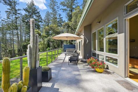 5940 Erland Road Santa Rosa CA 95404
