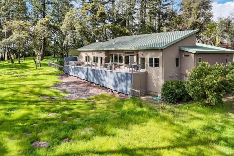 5940 Erland Road Santa Rosa CA 95404
