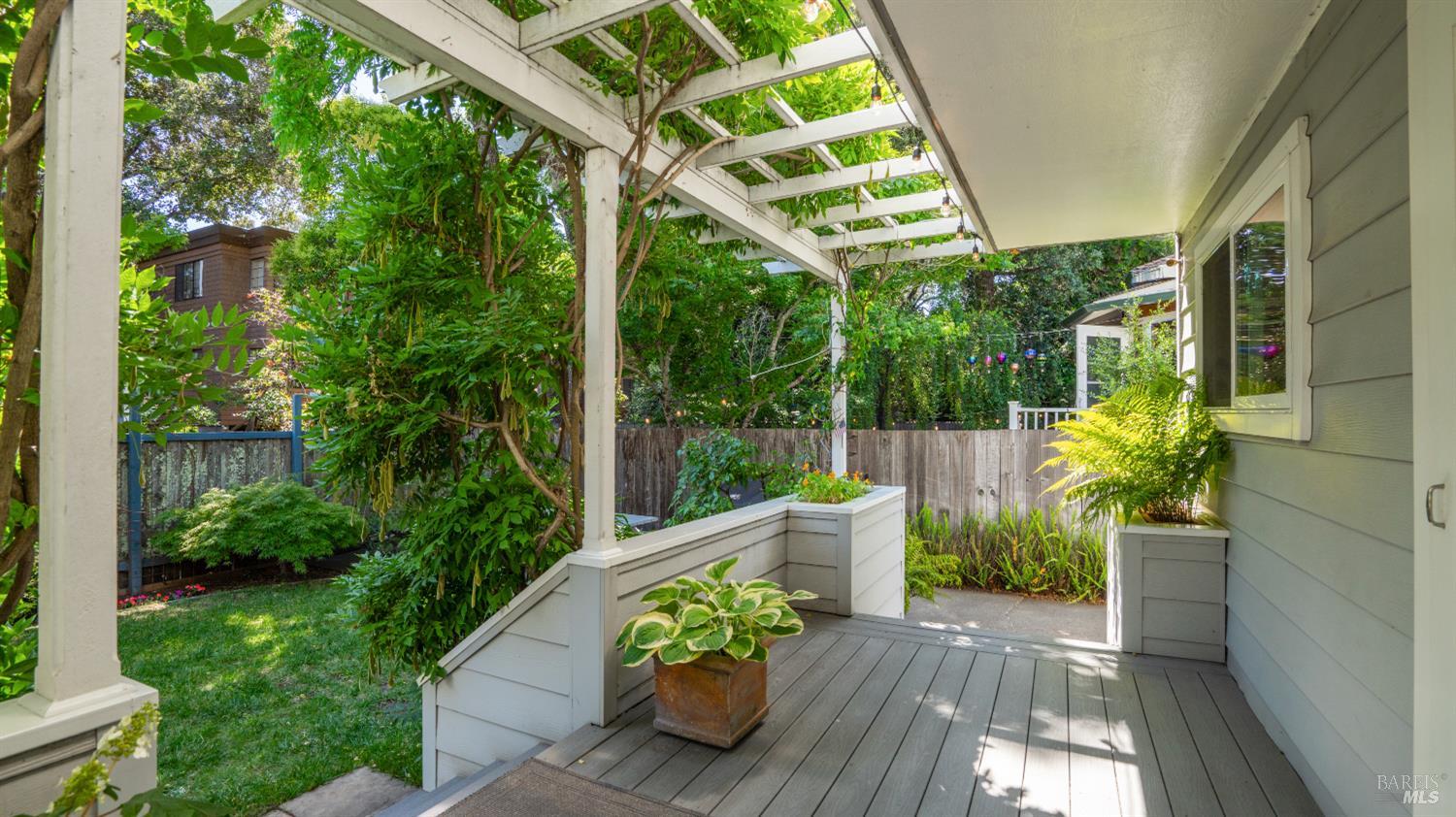 27 Latham Street San Rafael CA 94901