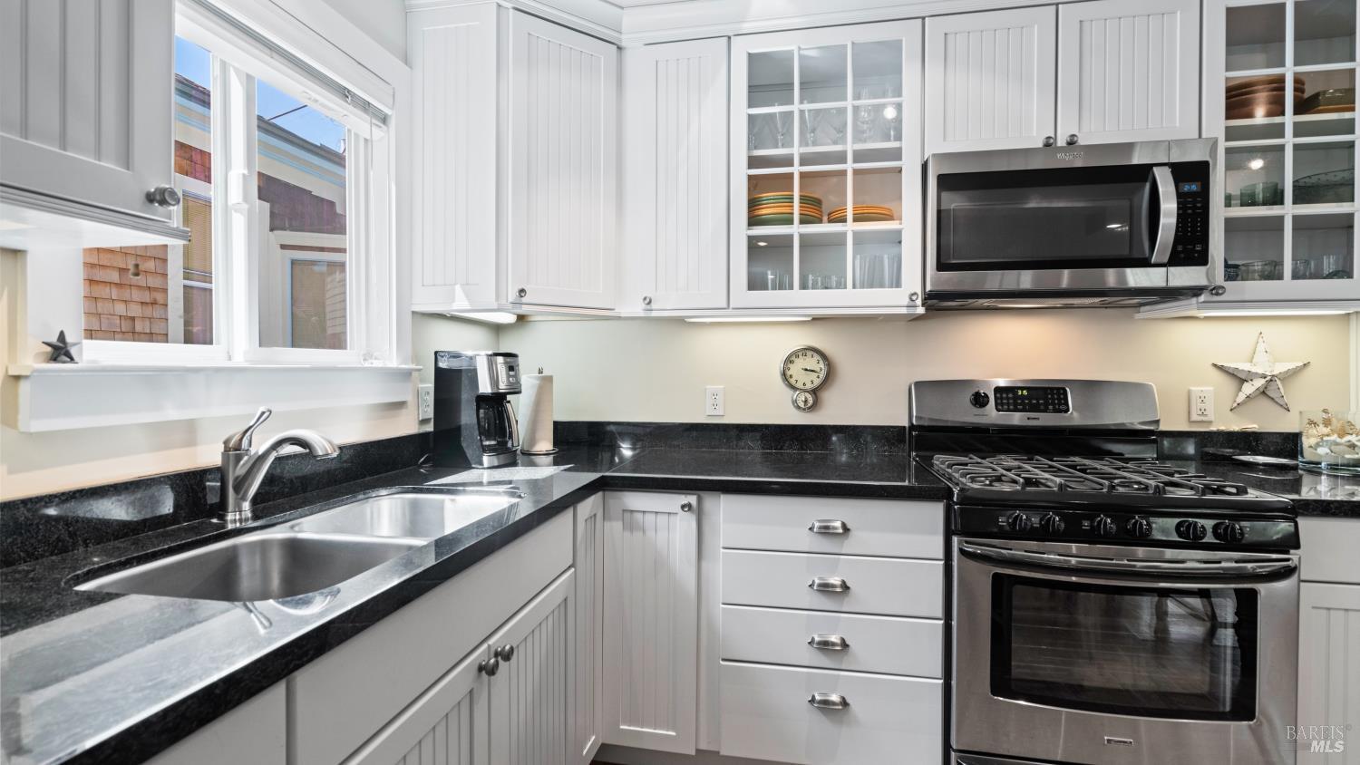 27 Latham Street San Rafael CA 94901