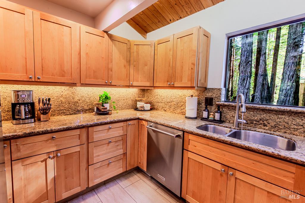 384 Madrone Meadow The Sea Ranch CA 95497