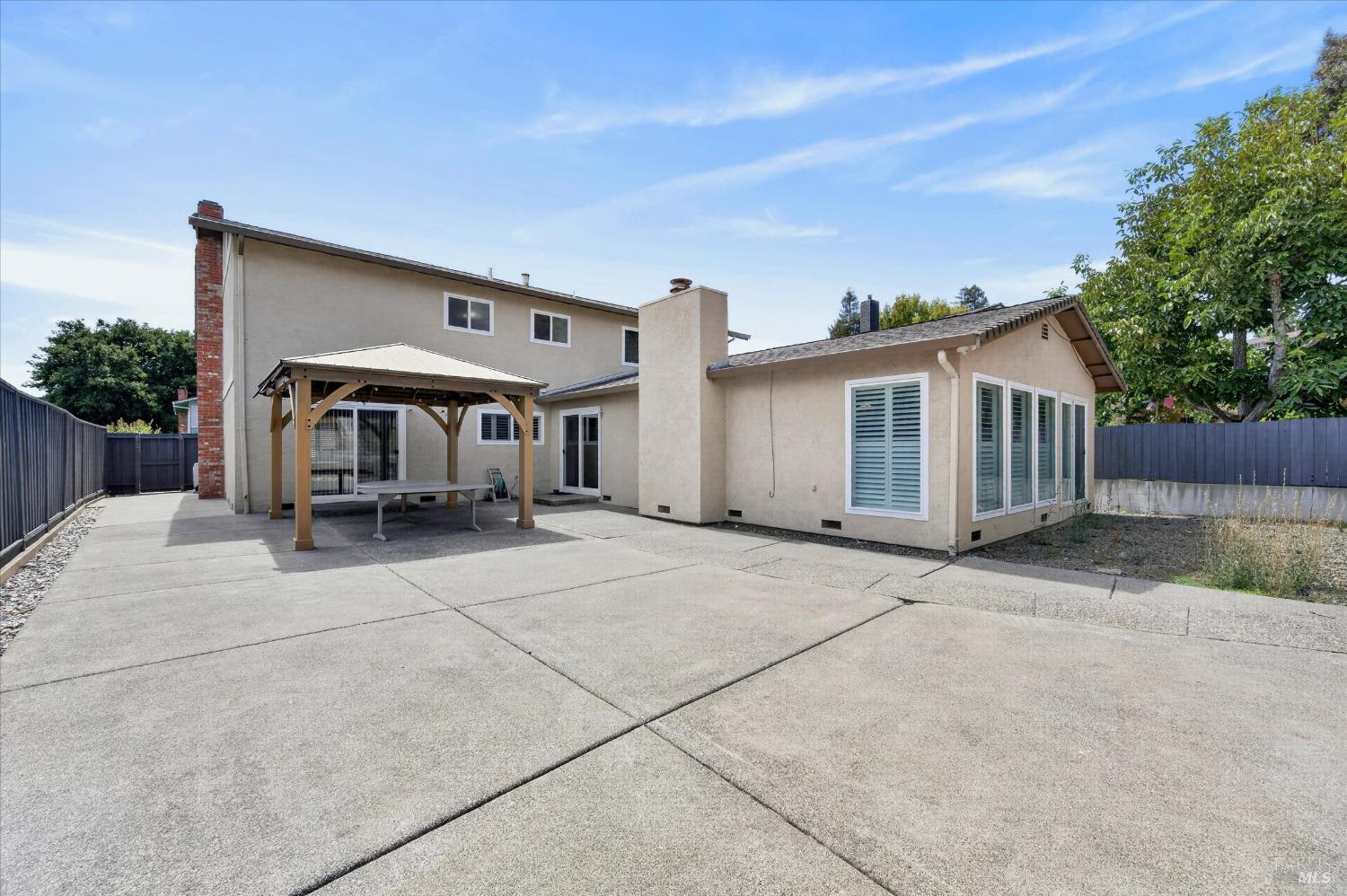 228 Valencia Street Vallejo CA 94591
