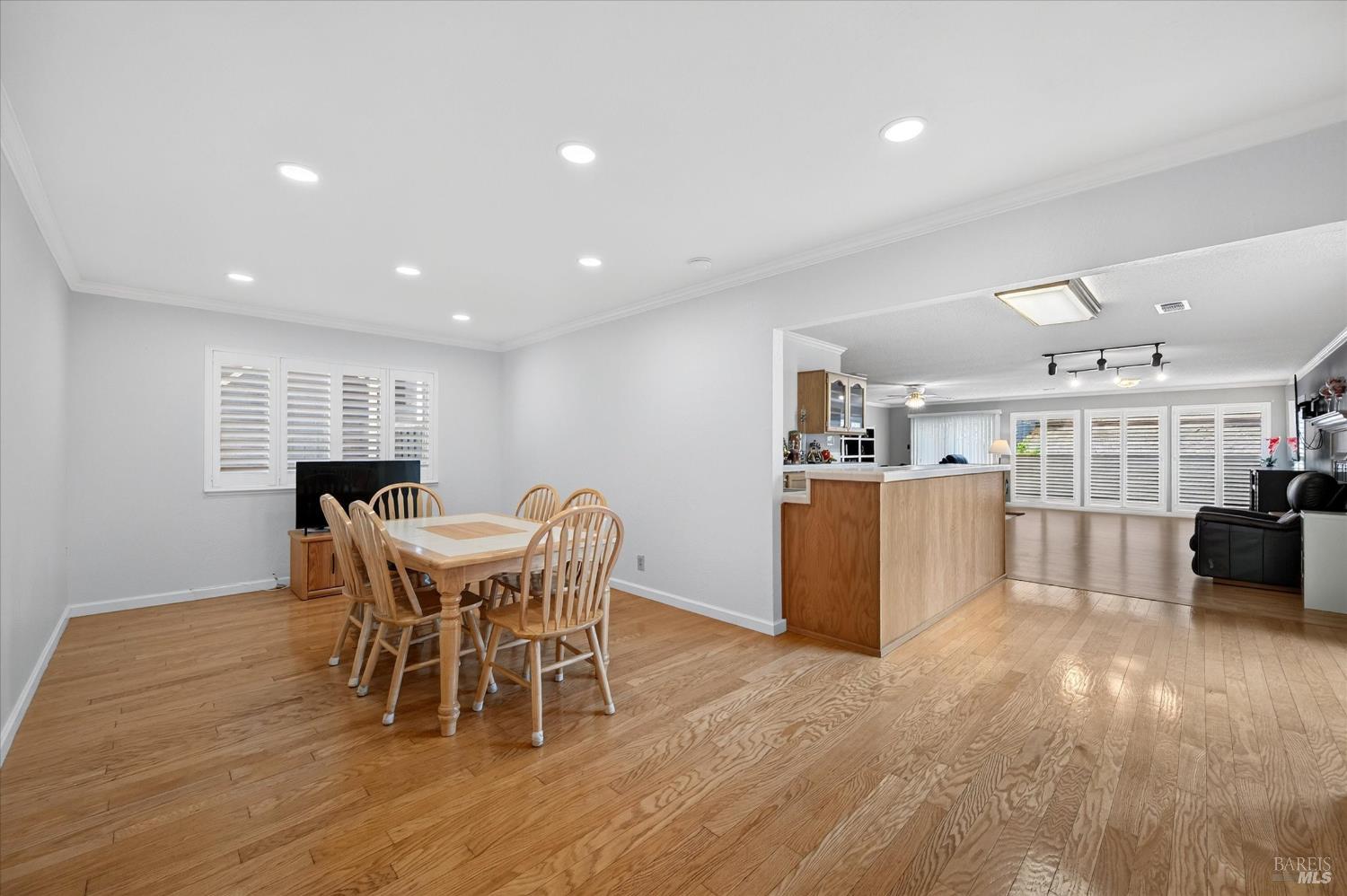 228 Valencia Street Vallejo CA 94591