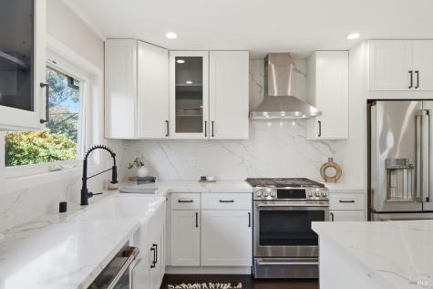 8 Marina Court Drive San Rafael CA 94901