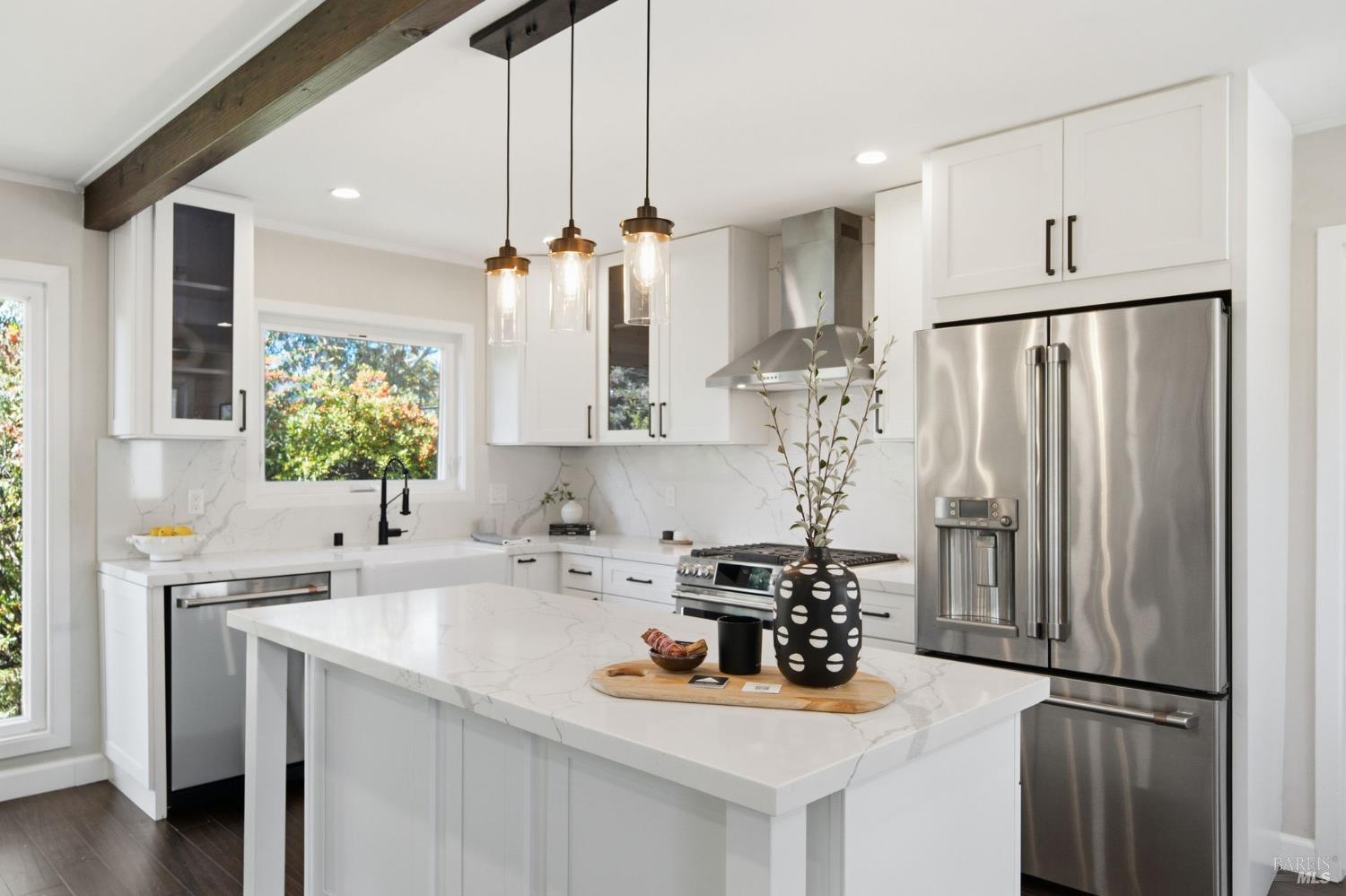8 Marina Court Drive San Rafael CA 94901
