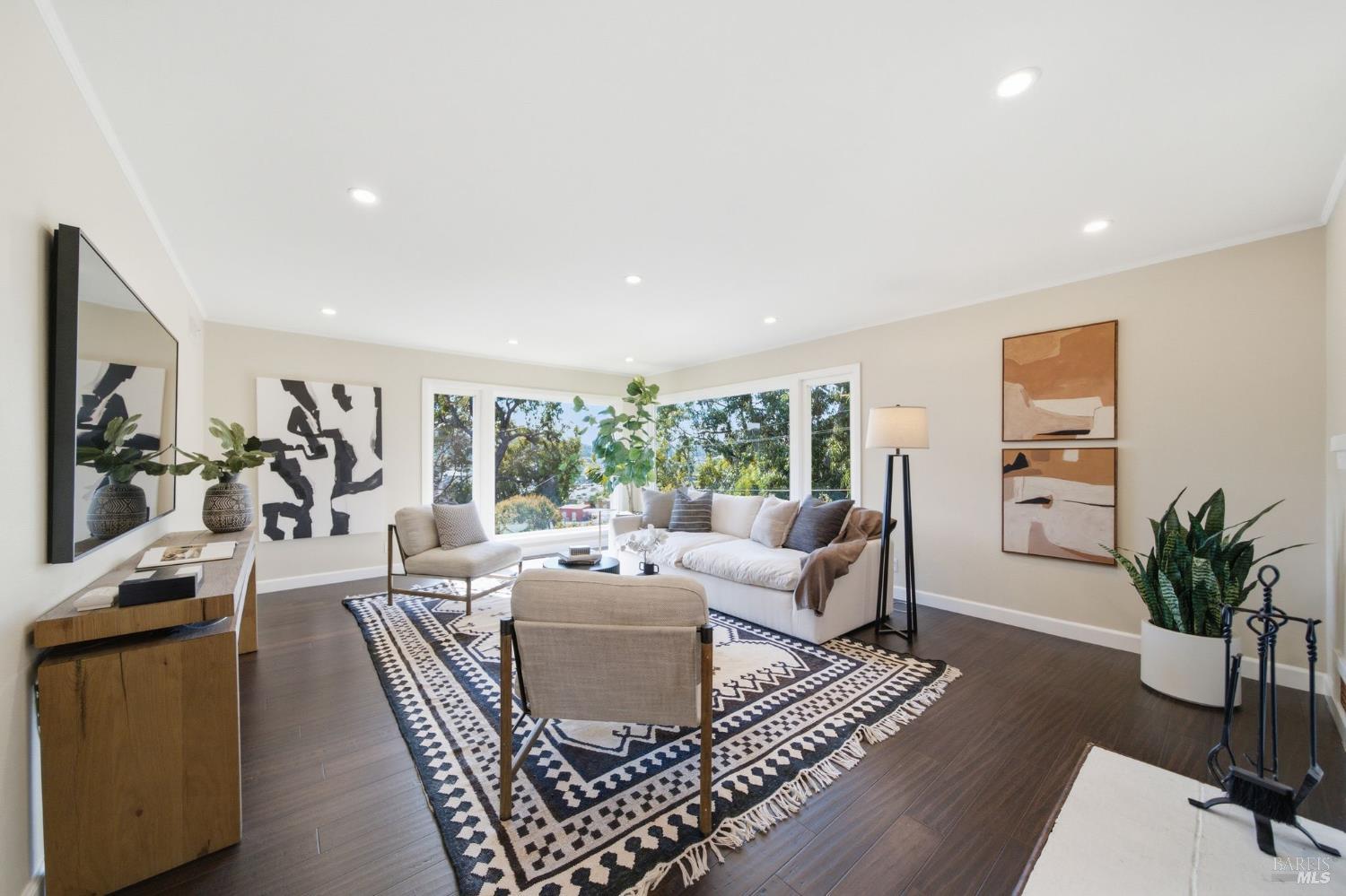 8 Marina Court Drive San Rafael CA 94901