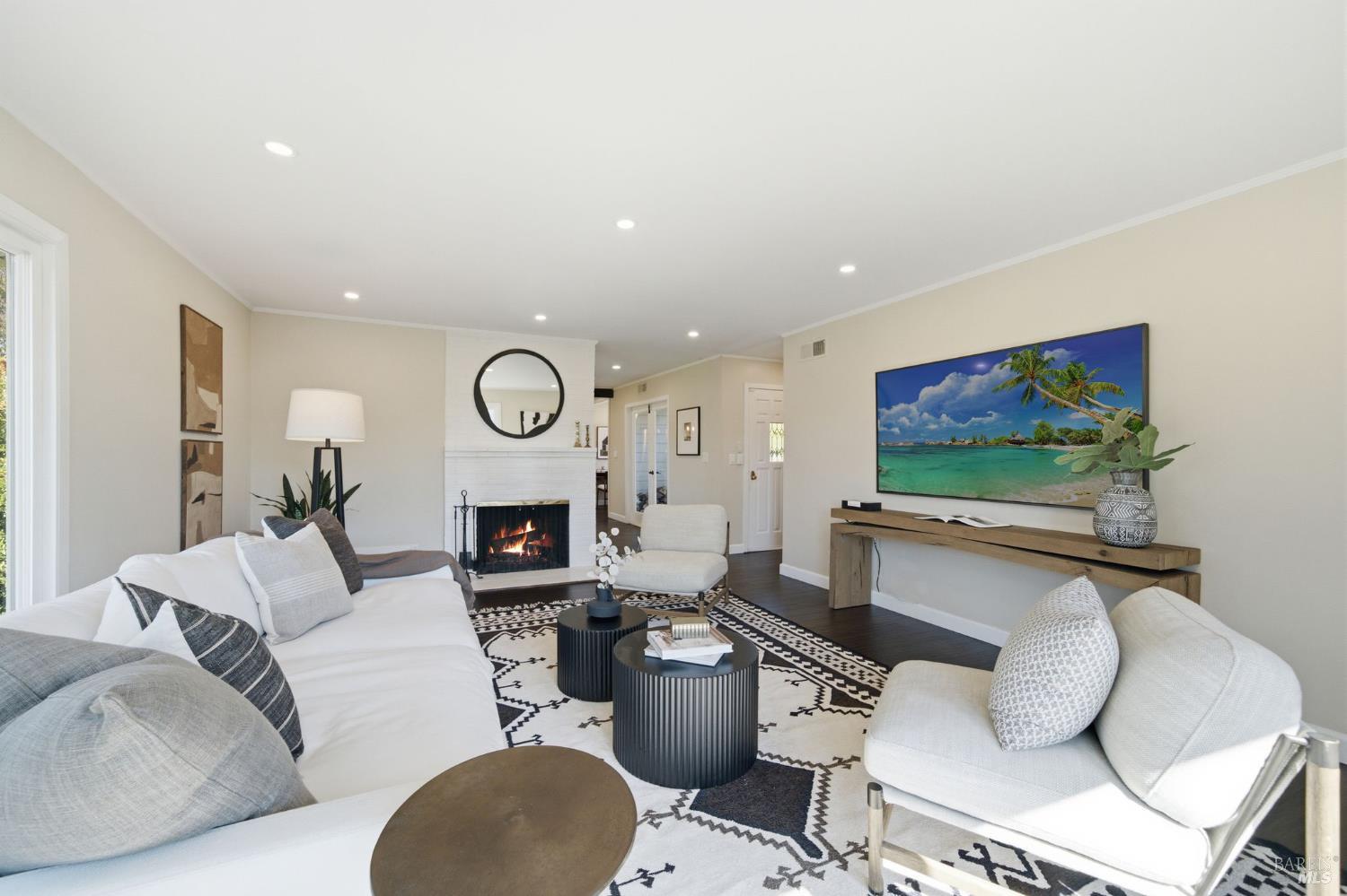 8 Marina Court Drive San Rafael CA 94901