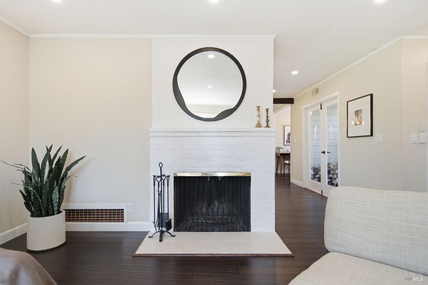 8 Marina Court Drive San Rafael CA 94901